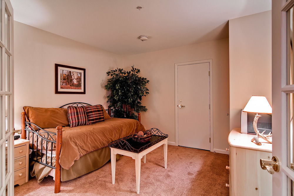 Meadows At Eagleridge Condos By Steamboat Resorts Steamboat Springs Exterior photo